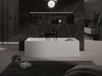 Vasca da Bagno freestanding Nur in solid surface bianco opaco di Vanita Docce