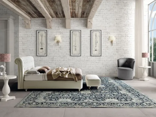Letto classico in pelle imbottito con testiera trapuntata Raffaello di Le Comfort