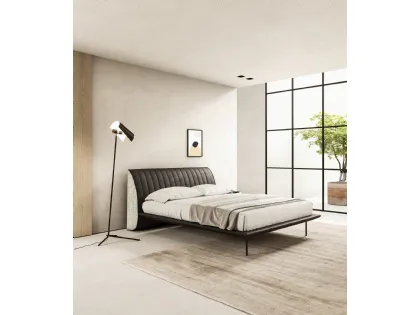 Letto con testiera morbida dalla forma importante Zuko di Presotto