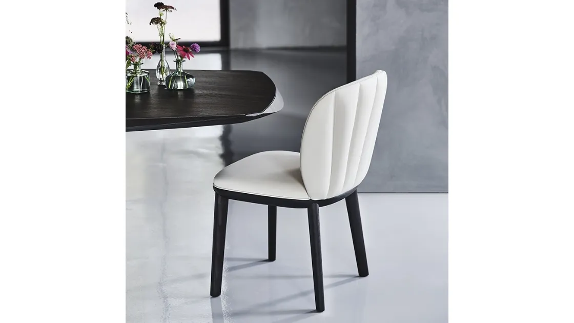 Sedia in legno con rivestimento in pelle Chrishell di Cattelan Italia