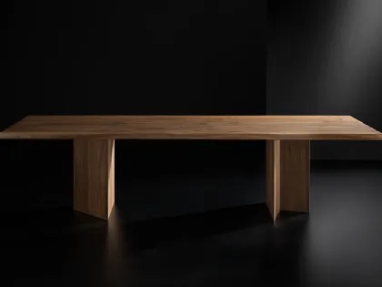 Tavolo Vero Compact Boomerang in legno massello di Arte Brotto